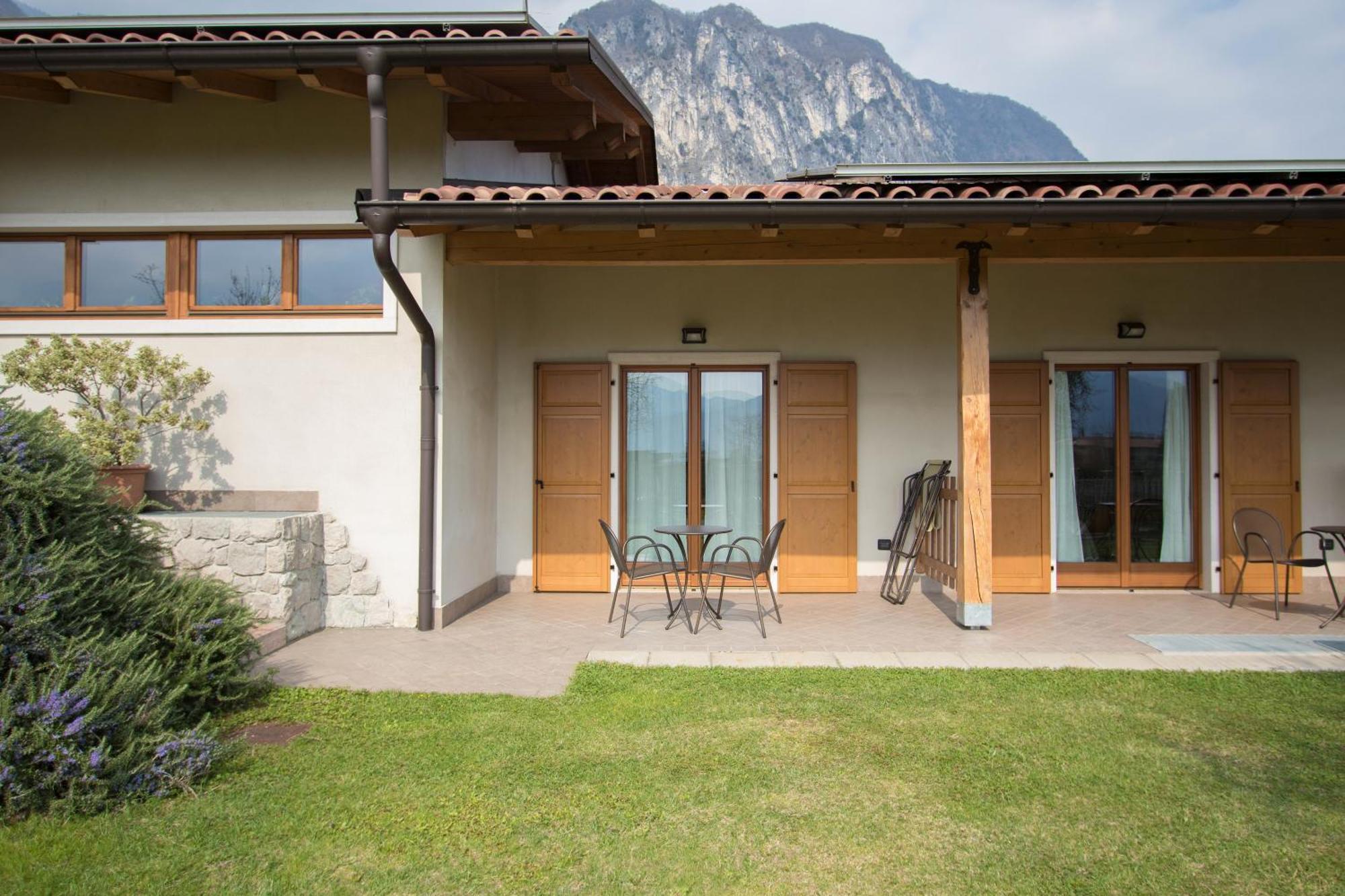 Agritur Comai Villa Riva del Garda Luaran gambar