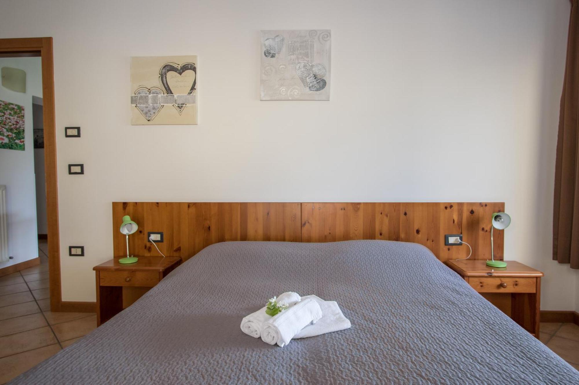 Agritur Comai Villa Riva del Garda Luaran gambar