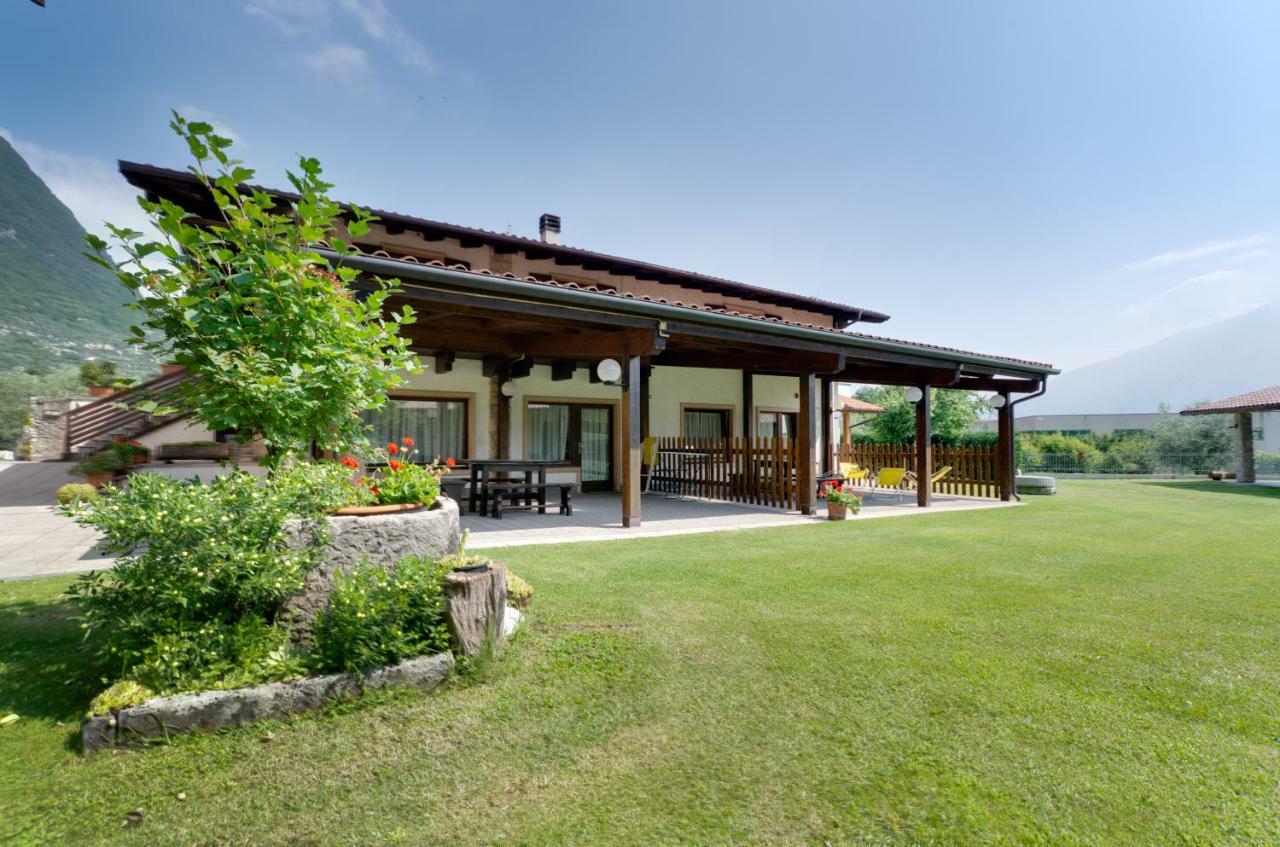 Agritur Comai Villa Riva del Garda Luaran gambar