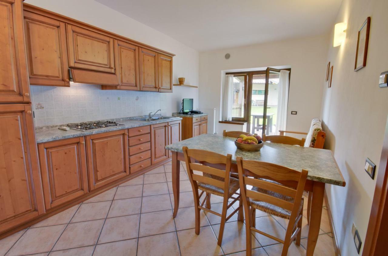 Agritur Comai Villa Riva del Garda Luaran gambar