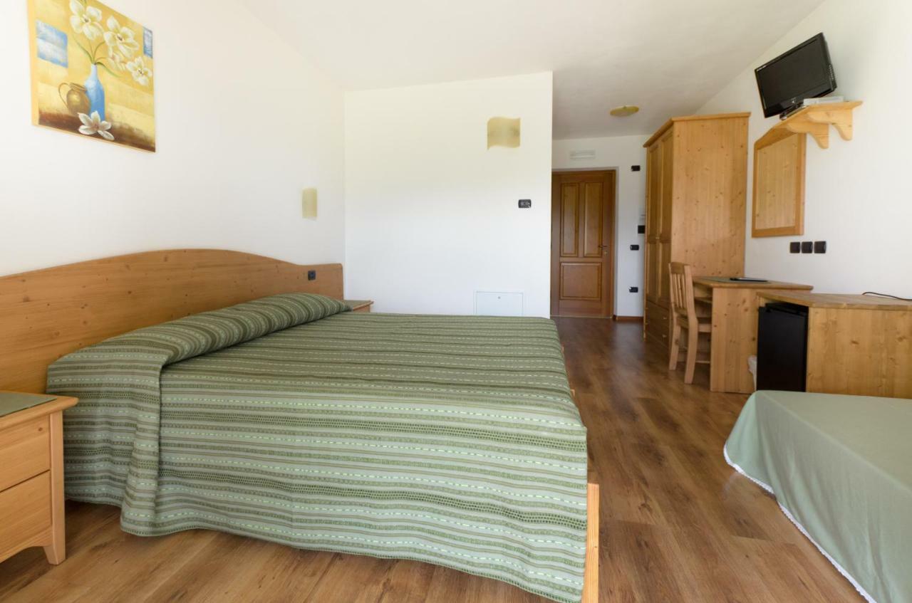 Agritur Comai Villa Riva del Garda Luaran gambar